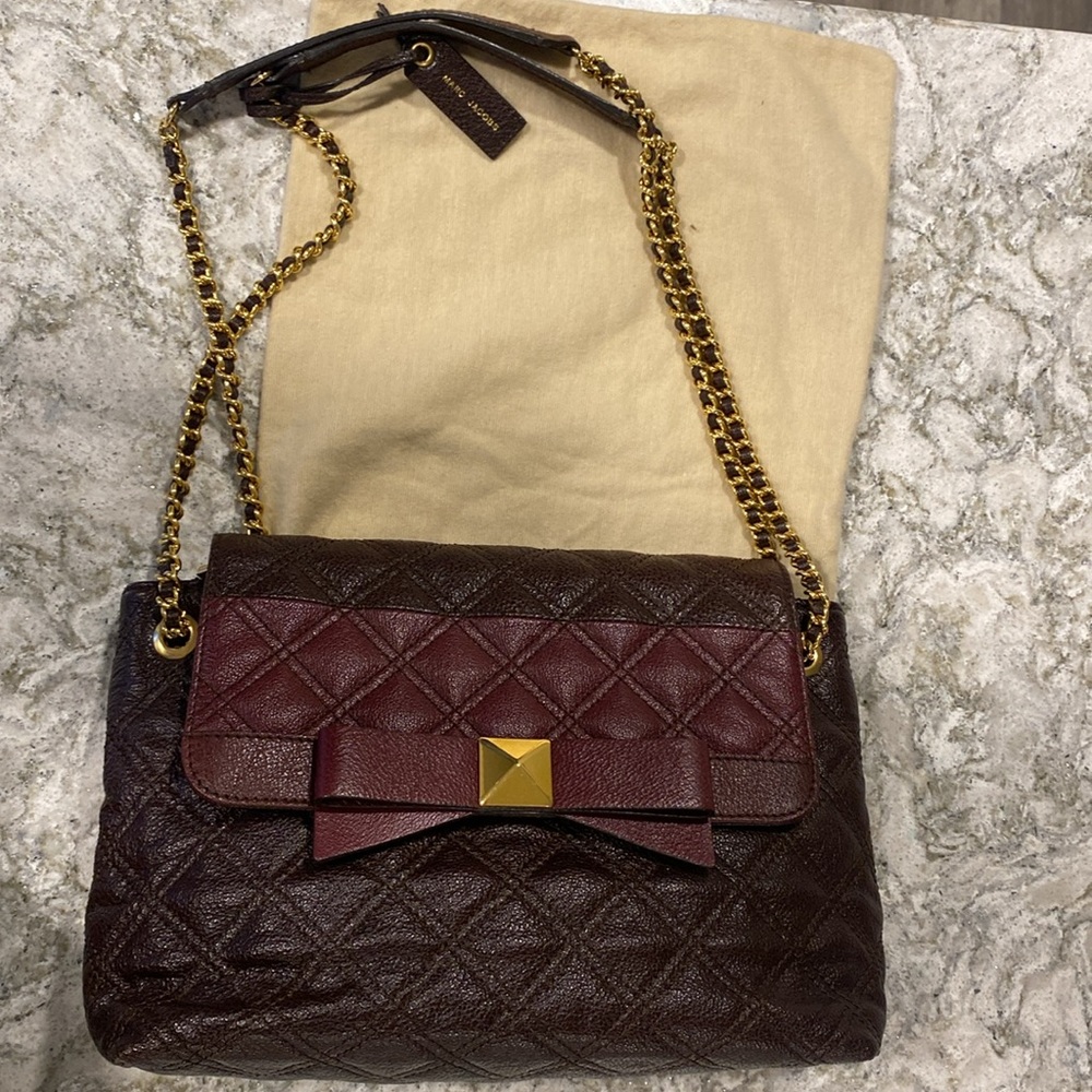 Mark Jacobs, leather designer, handbag, two-tone burgundy